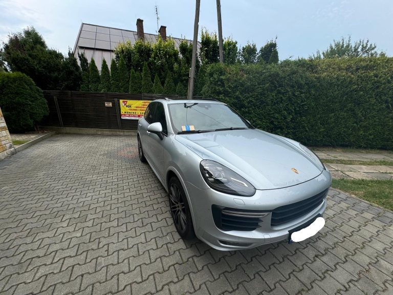 PORSCHE CAYENNE - realizacja montażu SerwisFox