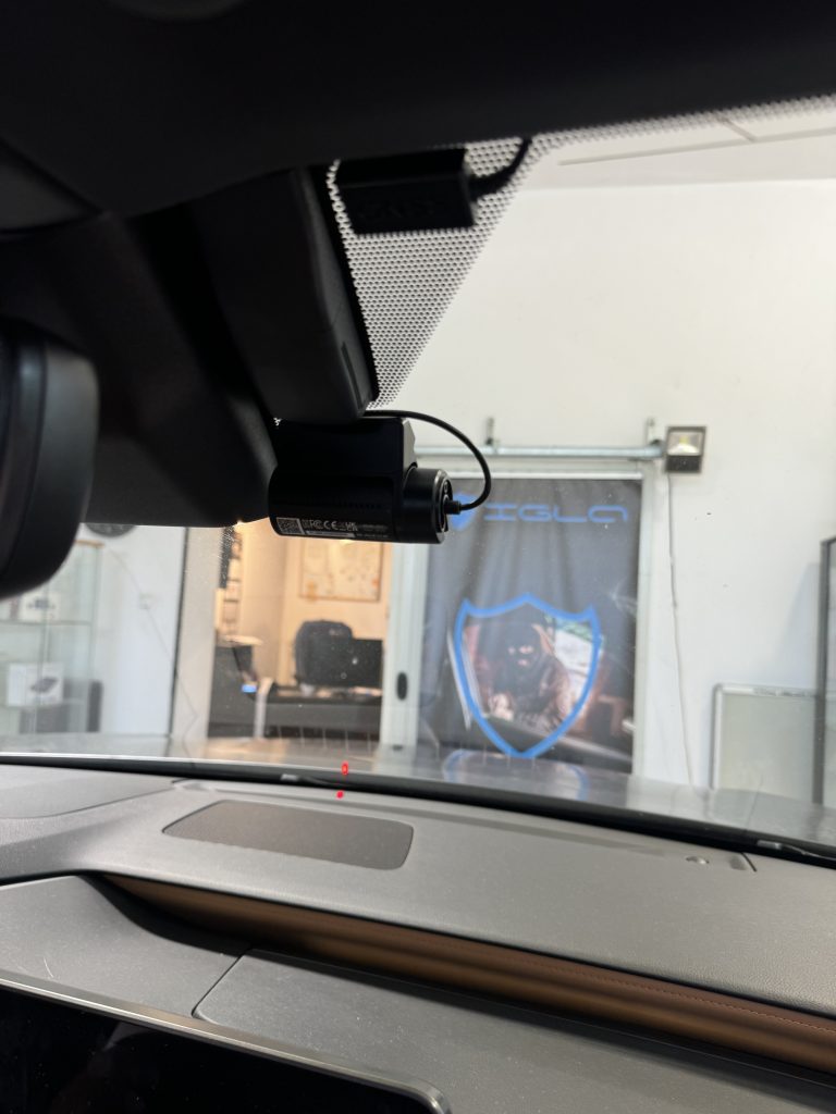 LEXUS RX - realizacja montażu SerwisFox