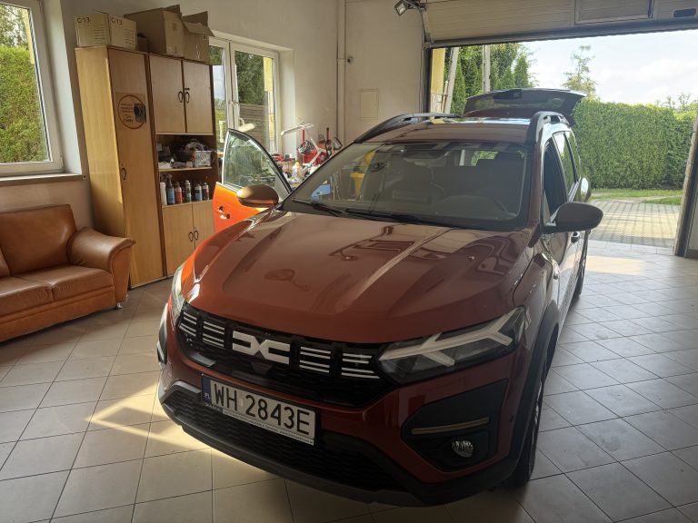 DACIA JOGGER - realizacja montażu SerwisFox