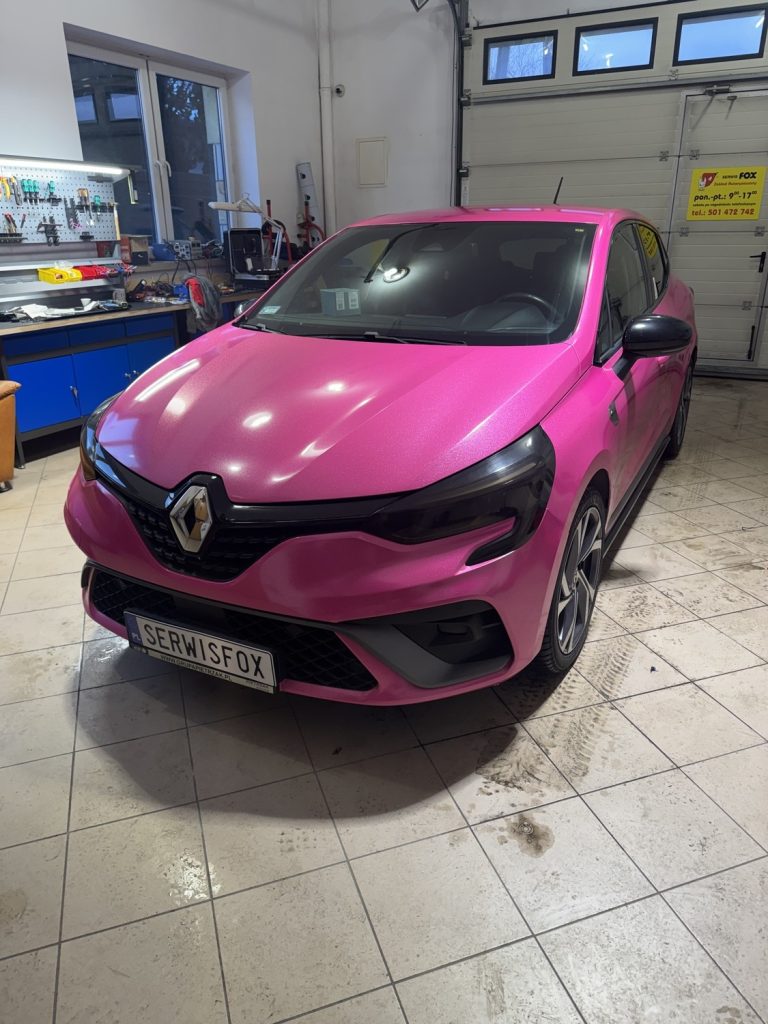 RENAULT CLIO - realizacja montażu SerwisFox