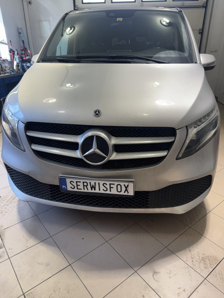 MERCEDES V KLASA - realizacja montażu SerwisFox