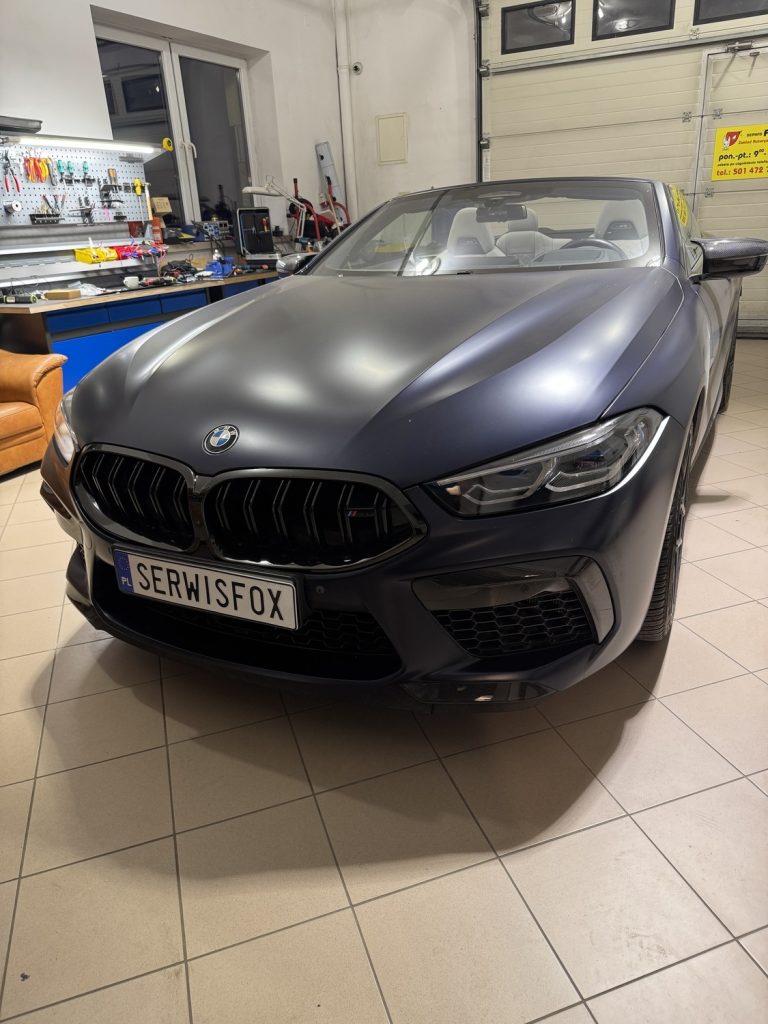 Bmw M8 Copmpetition - realizacja montażu SerwisFox