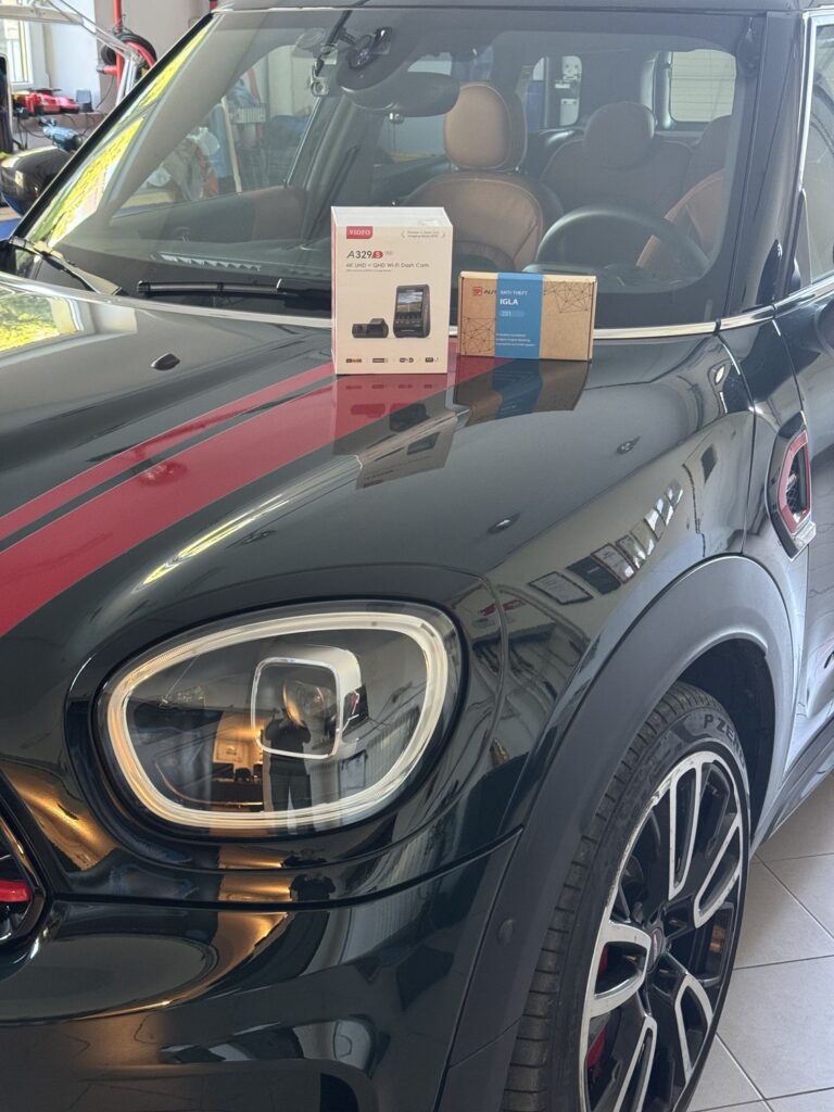 MINI COUNTRYMAN WORKS - realizacja montażu SerwisFox