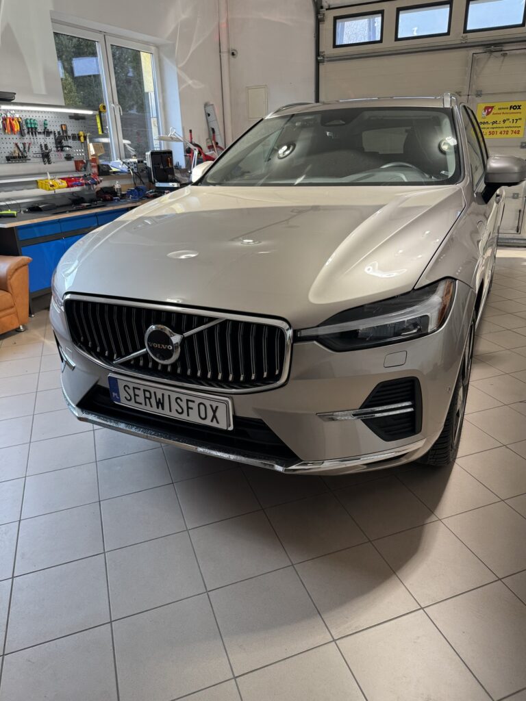VOLVO XC 60 - realizacja montażu SerwisFox