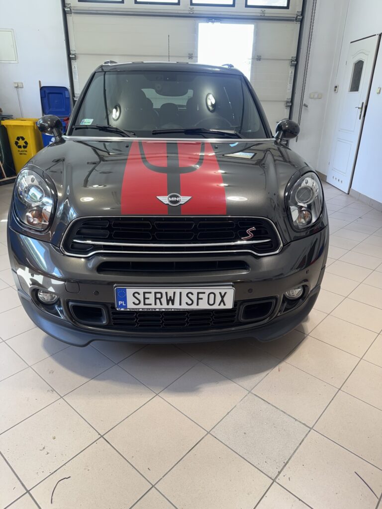 MINI COUNTRYMAN - realizacja montażu SerwisFox