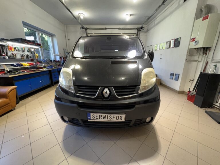 RENAULT TRAFIC - realizacja montażu SerwisFox