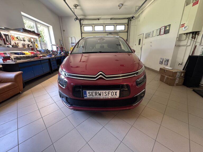 CITROEN C4 PICASSO - realizacja montażu SerwisFox