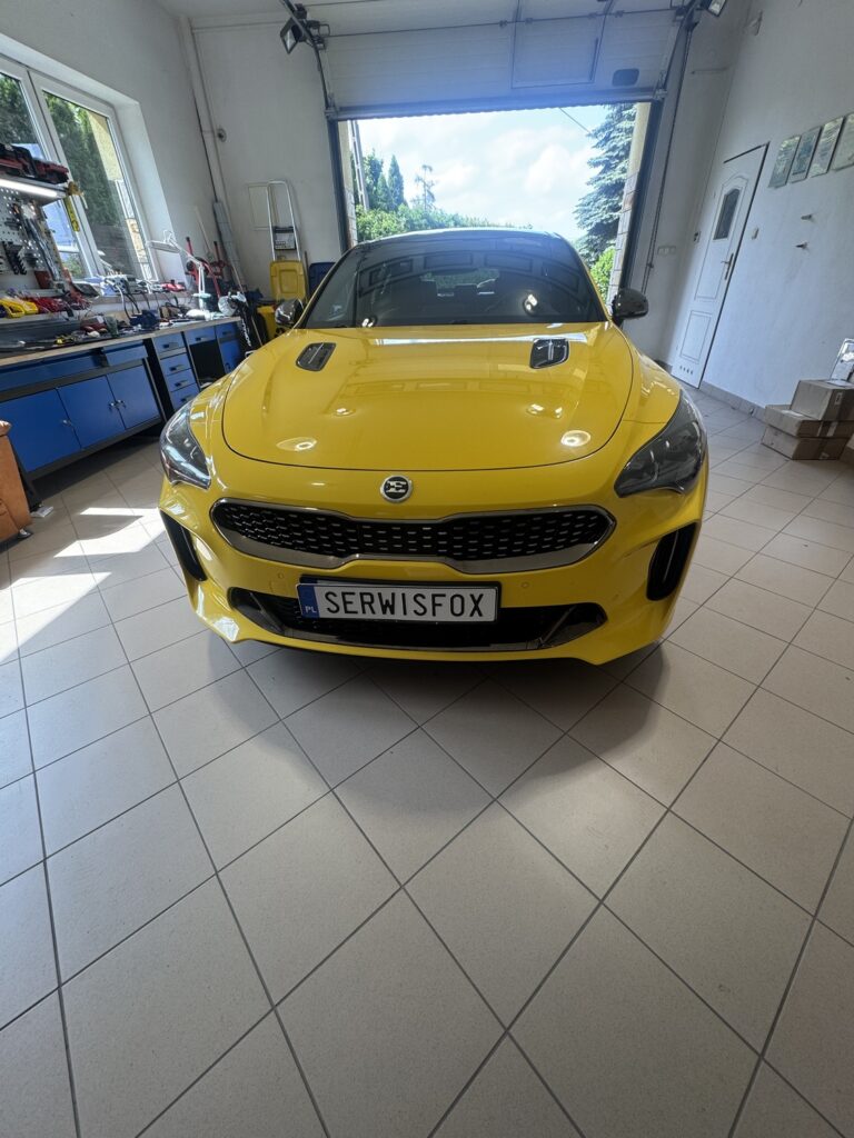 Kia Stinger - realizacja montażu SerwisFox