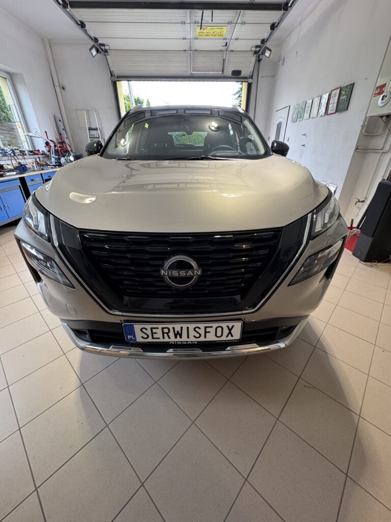 NISSAN X-TRIAL - realizacja montażu SerwisFox