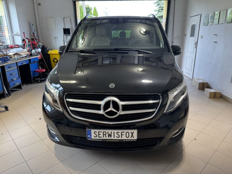 Mercedes V - realizacja montażu SerwisFox