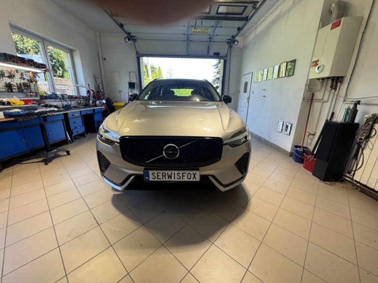 VOLVO XC 60 - realizacja montażu SerwisFox