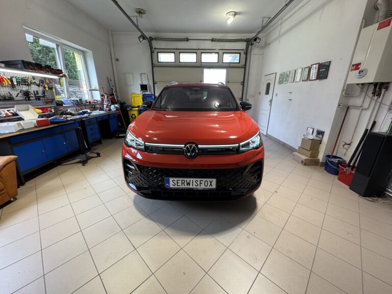 VW TIGUAN - realizacja montażu SerwisFox